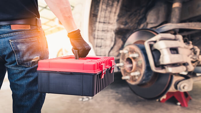 جعبه ابزار چیست و چه کاربردی دارد؟ چه ابزارهایی را داخل کیف ابزار بگذاریم؟