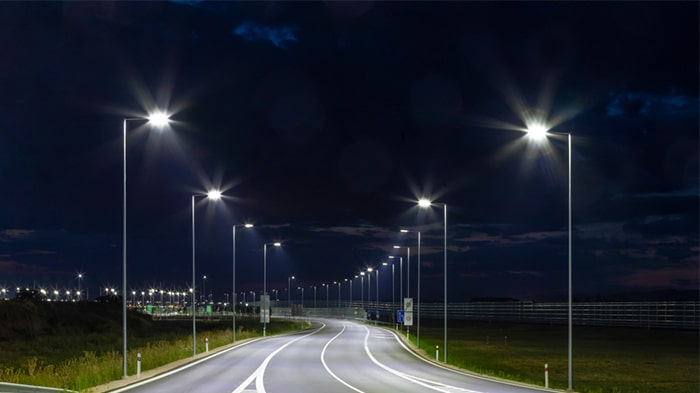 چراغ خیابانی چیست و چه کاربردی دارد؟